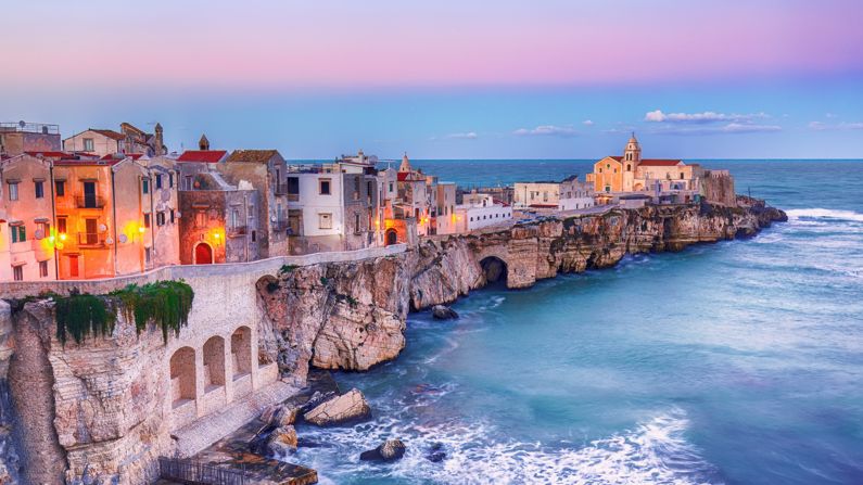I luoghi più belli da visitare nei dintorni di Peschici | Borghi Storici