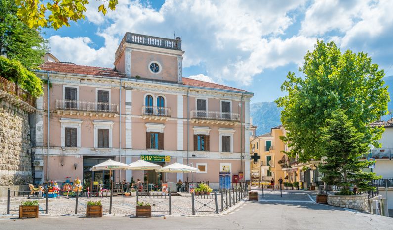 Cosa vedere a Caramanico Terme in Abruzzo | Borghi Storici